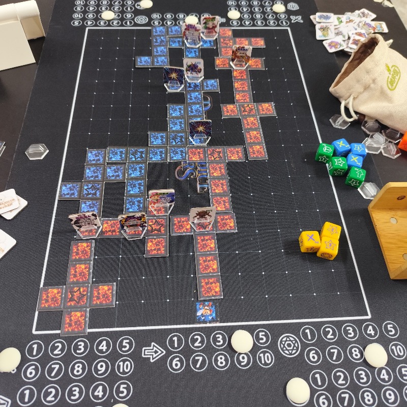 Odpowiednie dla Yu-Gi-Oh! DDM  – Board Game Gi recenzja i cena